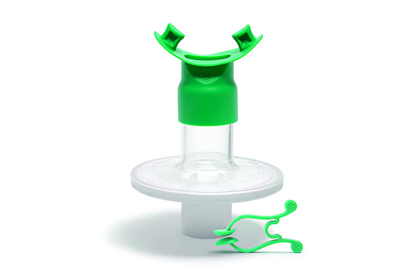 Pulmo-Protect™ lung function filter with flexible mouthpiece and nose clip, white